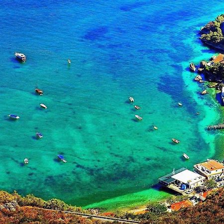 Central & Sunny 2Br Apt Near Beach, By Timecooler Setúbal Esterno foto